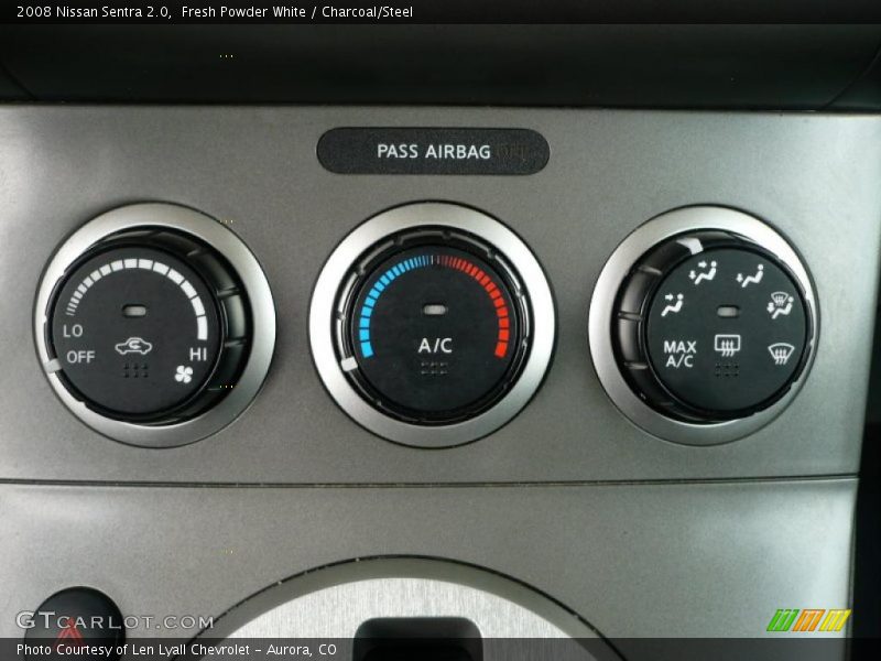 Fresh Powder White / Charcoal/Steel 2008 Nissan Sentra 2.0