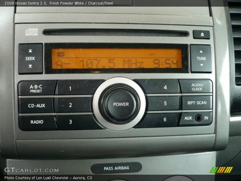 Fresh Powder White / Charcoal/Steel 2008 Nissan Sentra 2.0
