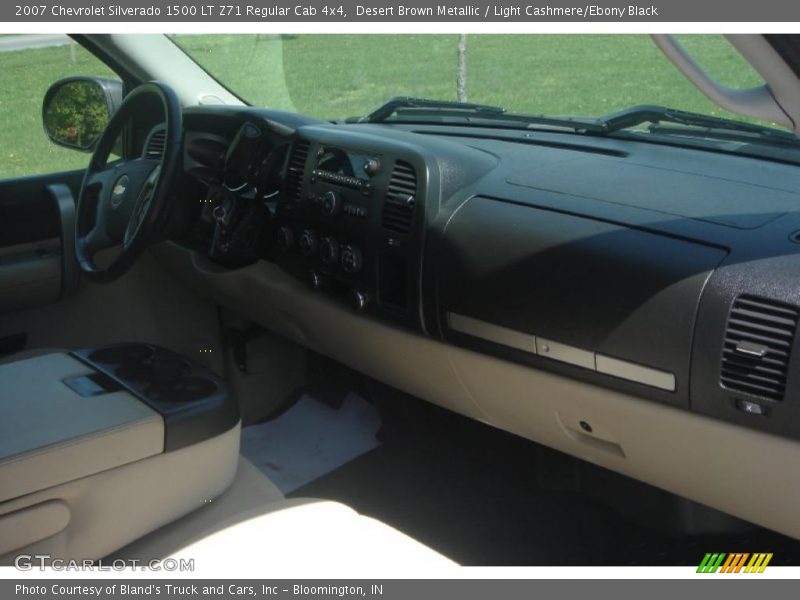 Desert Brown Metallic / Light Cashmere/Ebony Black 2007 Chevrolet Silverado 1500 LT Z71 Regular Cab 4x4