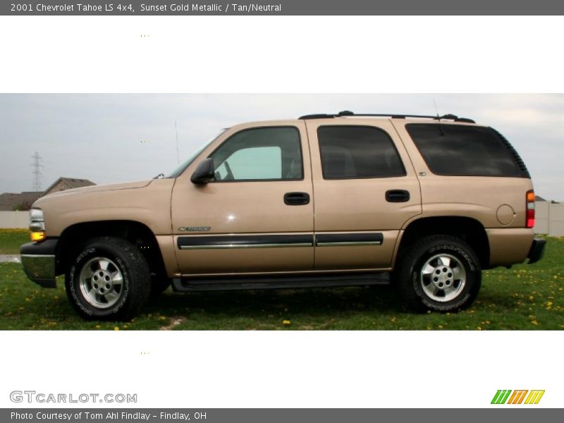 Sunset Gold Metallic / Tan/Neutral 2001 Chevrolet Tahoe LS 4x4