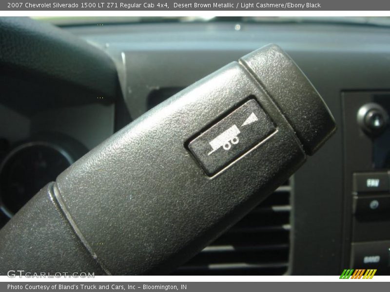 Desert Brown Metallic / Light Cashmere/Ebony Black 2007 Chevrolet Silverado 1500 LT Z71 Regular Cab 4x4