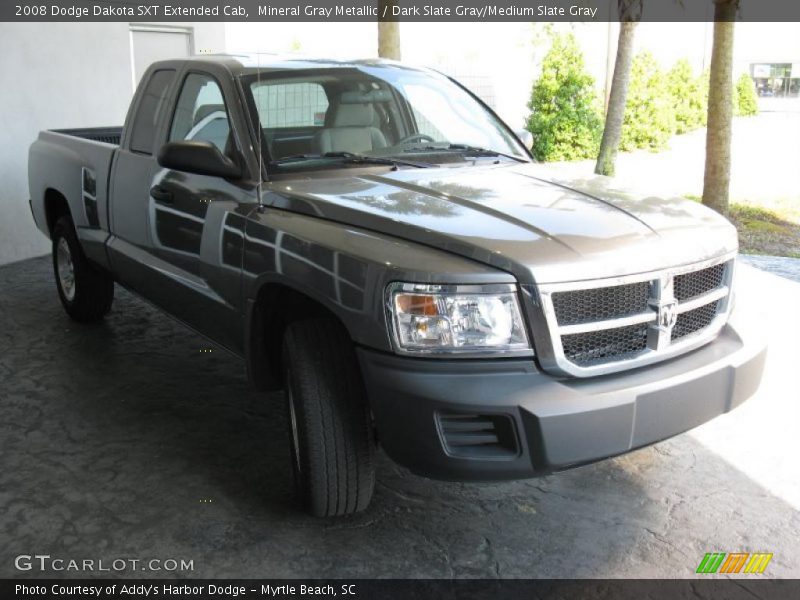 Mineral Gray Metallic / Dark Slate Gray/Medium Slate Gray 2008 Dodge Dakota SXT Extended Cab