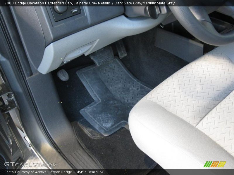 Mineral Gray Metallic / Dark Slate Gray/Medium Slate Gray 2008 Dodge Dakota SXT Extended Cab