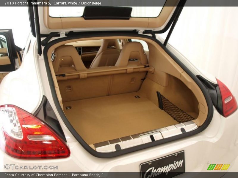 Carrara White / Luxor Beige 2010 Porsche Panamera S