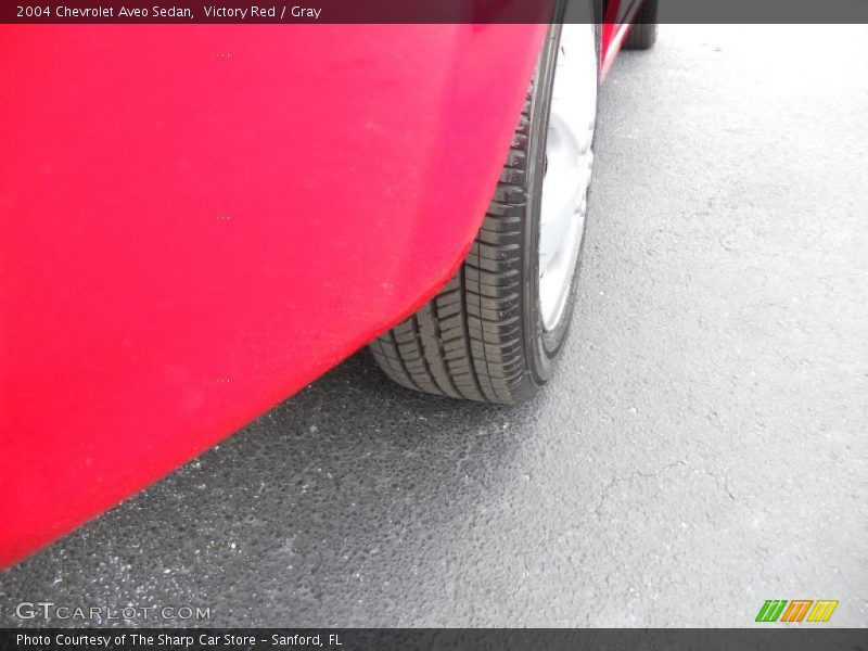 Victory Red / Gray 2004 Chevrolet Aveo Sedan