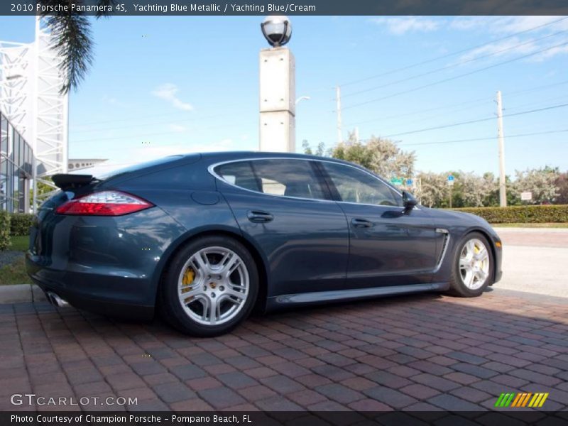 Yachting Blue Metallic / Yachting Blue/Cream 2010 Porsche Panamera 4S