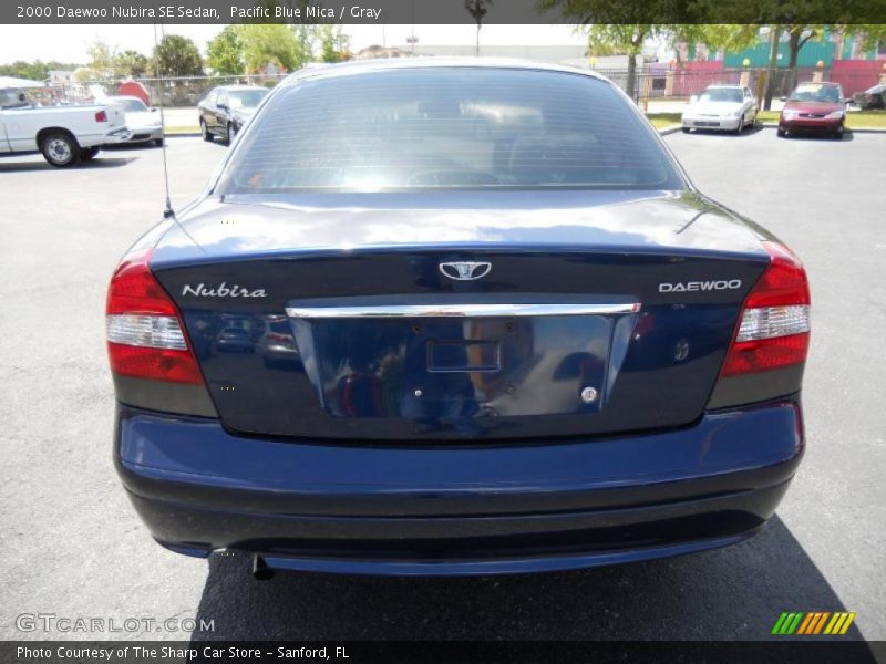 Pacific Blue Mica / Gray 2000 Daewoo Nubira SE Sedan