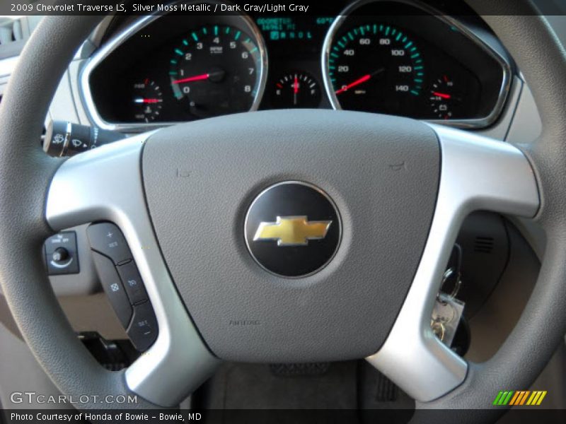 Silver Moss Metallic / Dark Gray/Light Gray 2009 Chevrolet Traverse LS