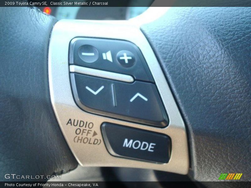 Classic Silver Metallic / Charcoal 2009 Toyota Camry SE