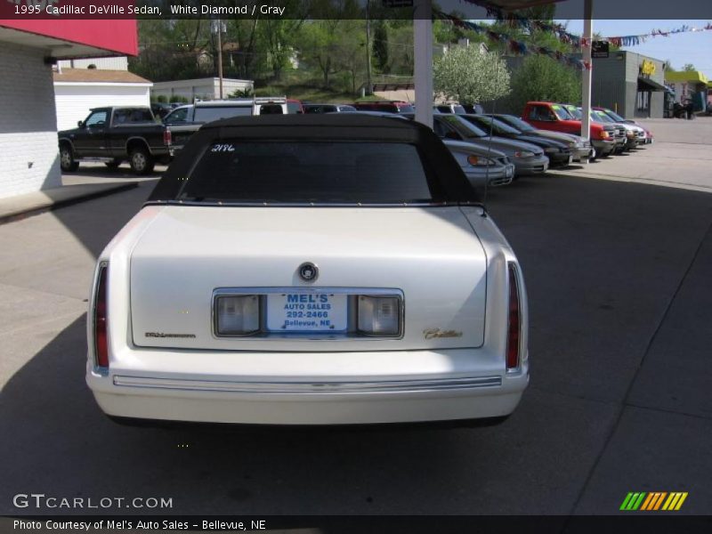 White Diamond / Gray 1995 Cadillac DeVille Sedan