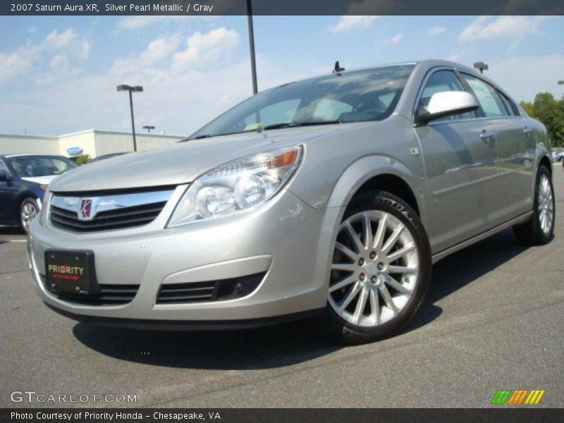 Silver Pearl Metallic / Gray 2007 Saturn Aura XR