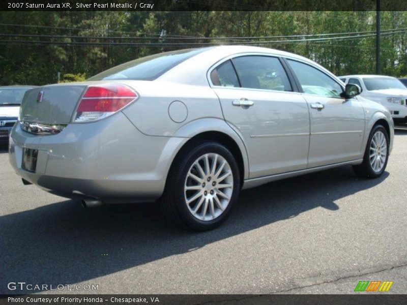 Silver Pearl Metallic / Gray 2007 Saturn Aura XR