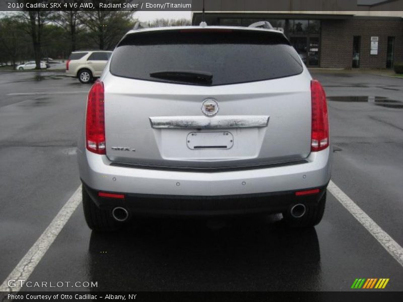 Radiant Silver / Ebony/Titanium 2010 Cadillac SRX 4 V6 AWD