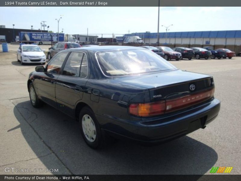 Dark Emerald Pearl / Beige 1994 Toyota Camry LE Sedan