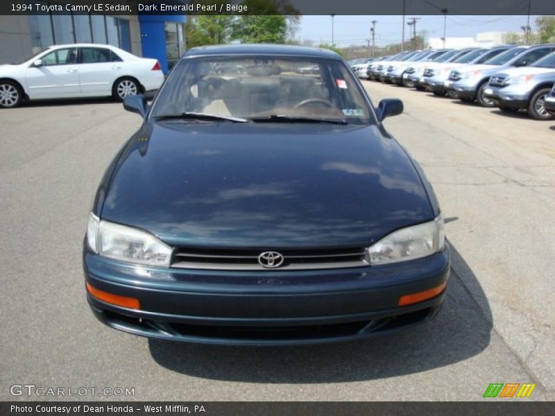Dark Emerald Pearl / Beige 1994 Toyota Camry LE Sedan