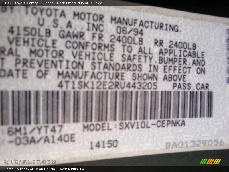 Dark Emerald Pearl / Beige 1994 Toyota Camry LE Sedan