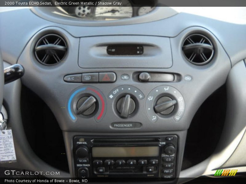 Electric Green Metallic / Shadow Gray 2000 Toyota ECHO Sedan