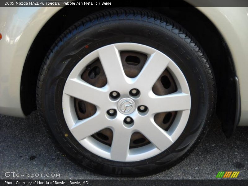 Pebble Ash Metallic / Beige 2005 Mazda MAZDA6 i Sedan