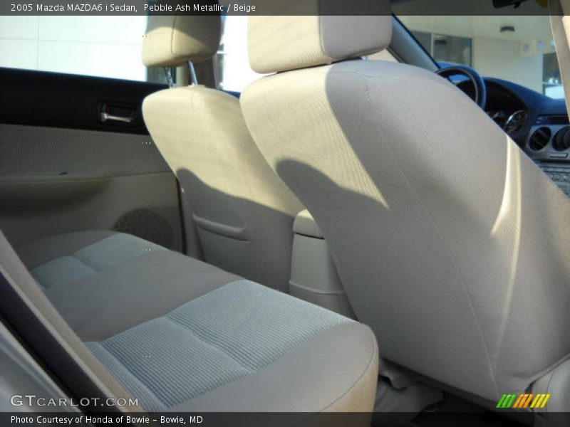 Pebble Ash Metallic / Beige 2005 Mazda MAZDA6 i Sedan
