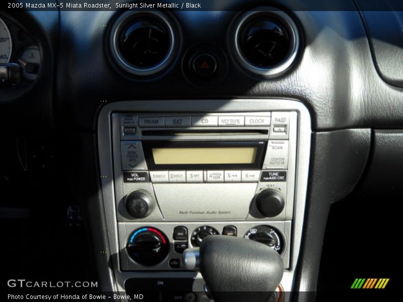 Sunlight Silver Metallic / Black 2005 Mazda MX-5 Miata Roadster