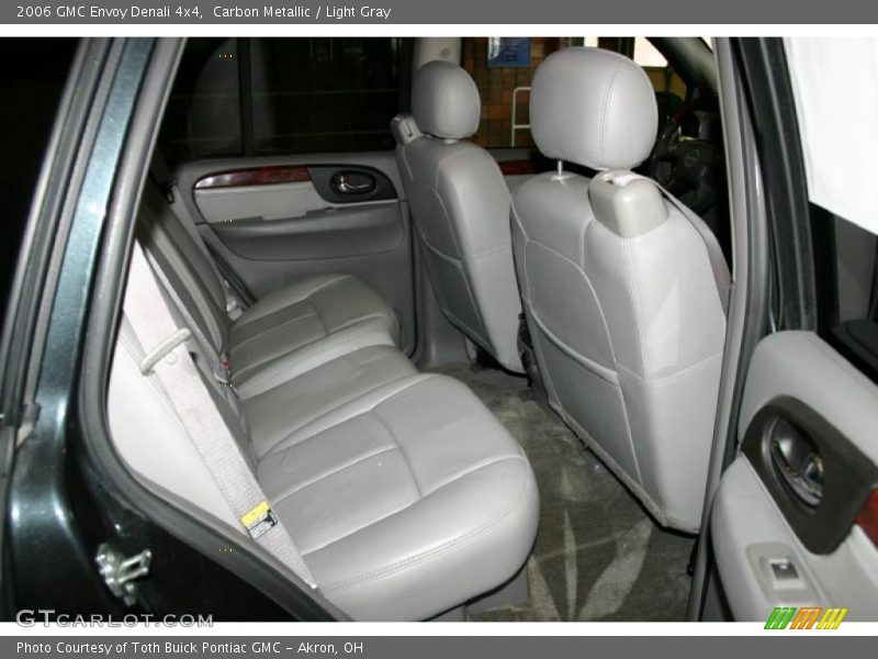 Carbon Metallic / Light Gray 2006 GMC Envoy Denali 4x4