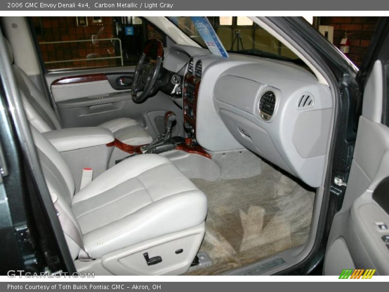 Carbon Metallic / Light Gray 2006 GMC Envoy Denali 4x4