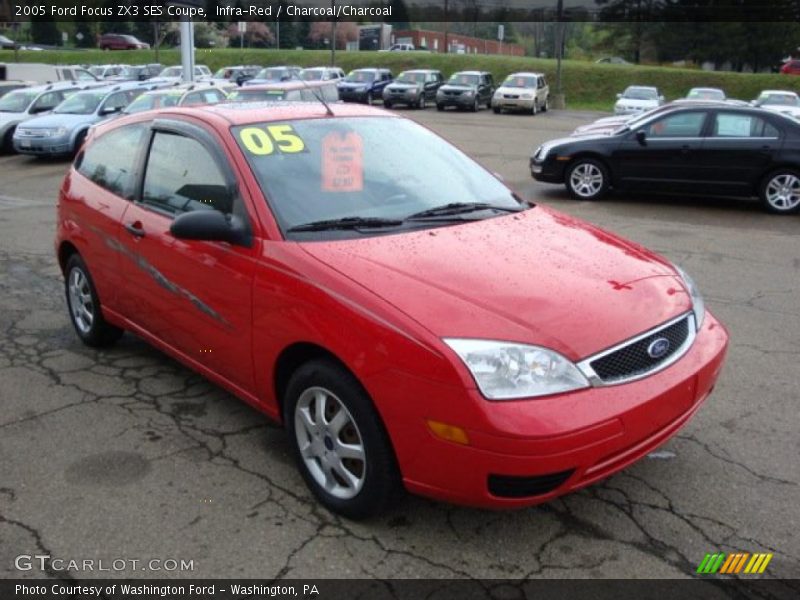 Infra-Red / Charcoal/Charcoal 2005 Ford Focus ZX3 SES Coupe