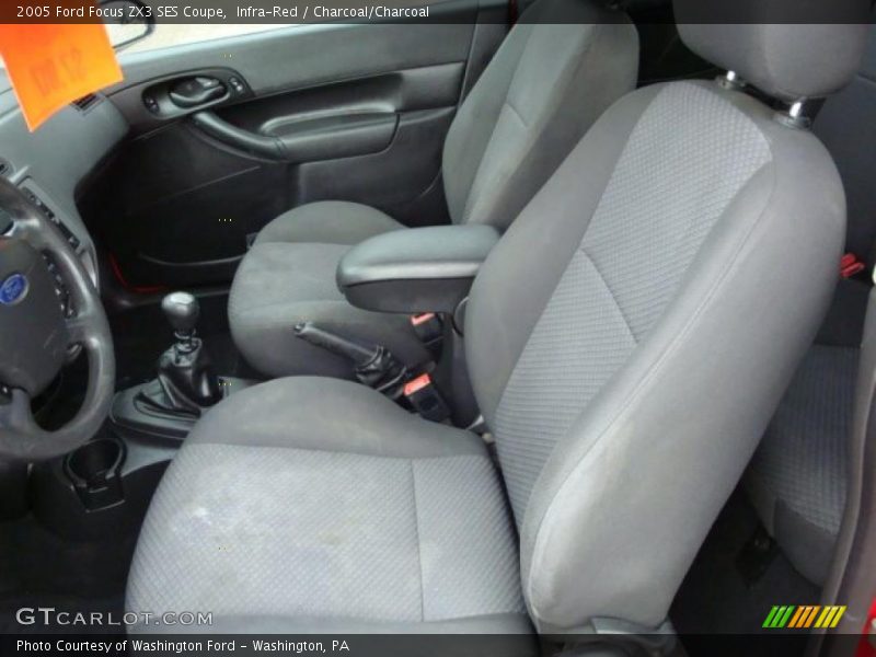 Infra-Red / Charcoal/Charcoal 2005 Ford Focus ZX3 SES Coupe