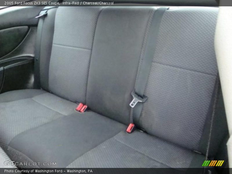 Infra-Red / Charcoal/Charcoal 2005 Ford Focus ZX3 SES Coupe