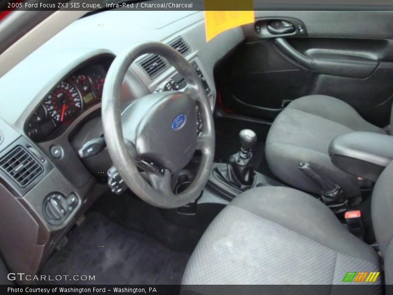 Infra-Red / Charcoal/Charcoal 2005 Ford Focus ZX3 SES Coupe