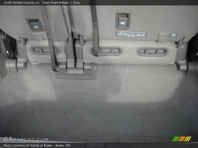 Silver Pearl Metallic / Gray 2008 Honda Odyssey LX