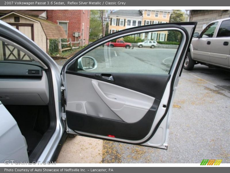 Reflex Silver Metallic / Classic Grey 2007 Volkswagen Passat 3.6 Sedan