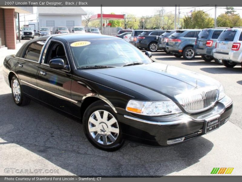 Black / Black 2007 Lincoln Town Car Designer