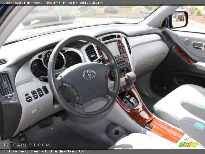Indigo Ink Pearl / Ash Gray 2007 Toyota Highlander Limited 4WD
