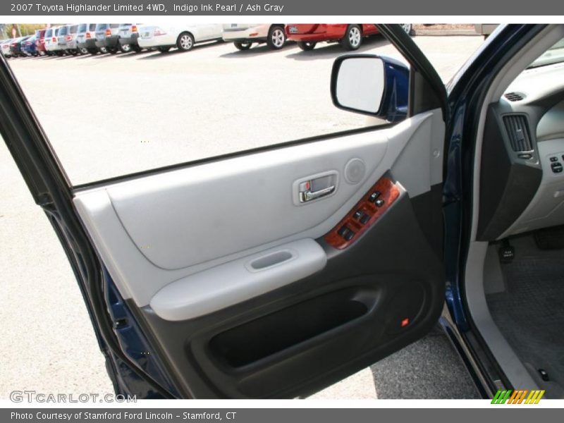 Indigo Ink Pearl / Ash Gray 2007 Toyota Highlander Limited 4WD