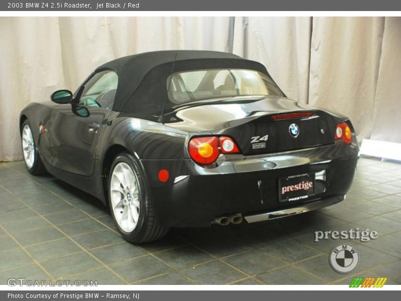 Jet Black / Red 2003 BMW Z4 2.5i Roadster