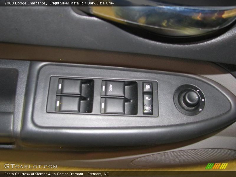Bright Silver Metallic / Dark Slate Gray 2008 Dodge Charger SE