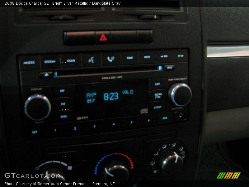 Bright Silver Metallic / Dark Slate Gray 2008 Dodge Charger SE