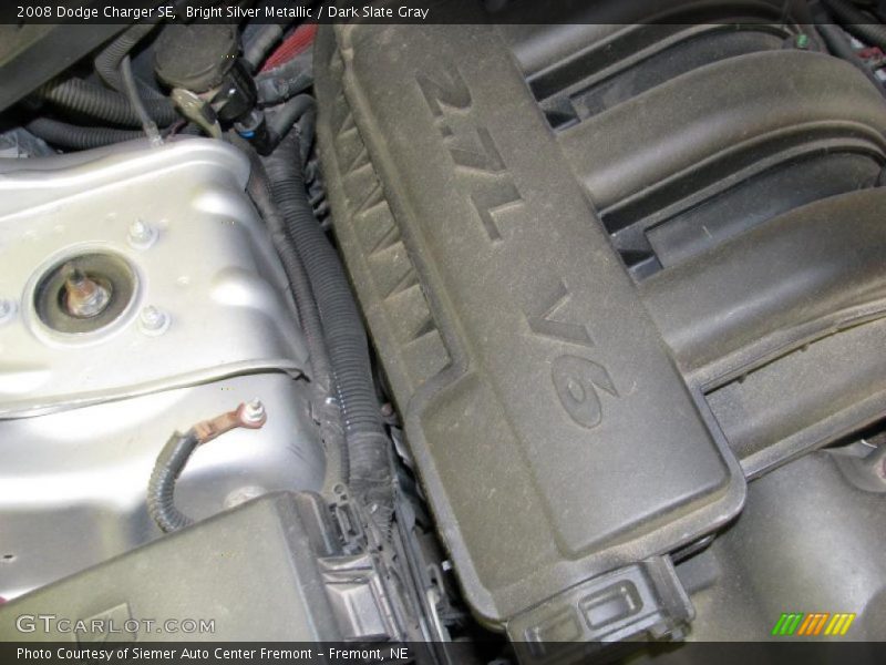 Bright Silver Metallic / Dark Slate Gray 2008 Dodge Charger SE