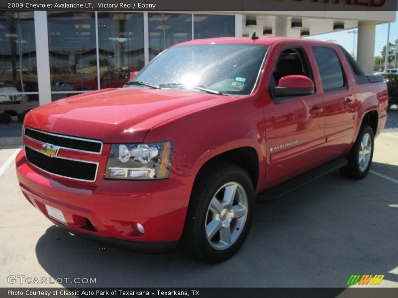 Victory Red / Ebony 2009 Chevrolet Avalanche LT