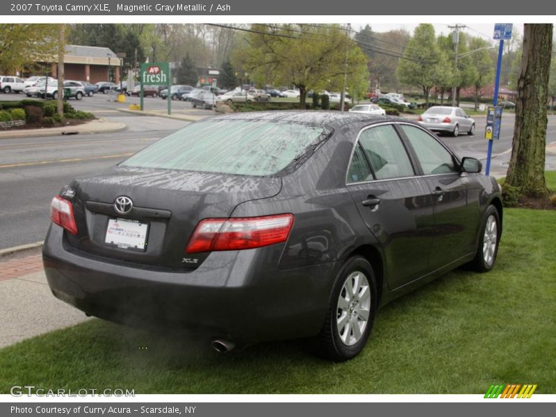 Magnetic Gray Metallic / Ash 2007 Toyota Camry XLE