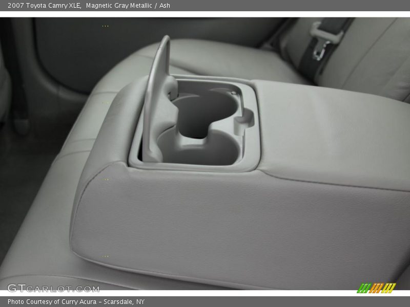 Magnetic Gray Metallic / Ash 2007 Toyota Camry XLE