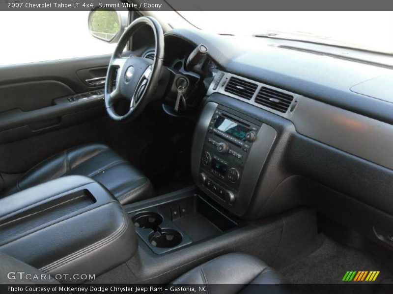 Summit White / Ebony 2007 Chevrolet Tahoe LT 4x4