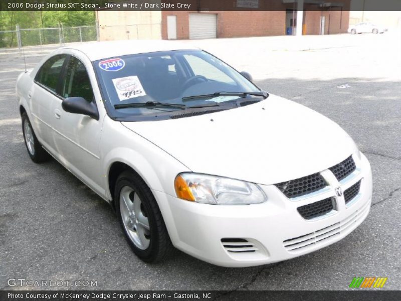 Stone White / Dark Slate Grey 2006 Dodge Stratus SXT Sedan