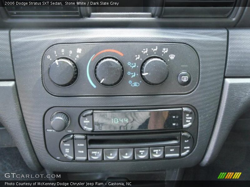 Stone White / Dark Slate Grey 2006 Dodge Stratus SXT Sedan