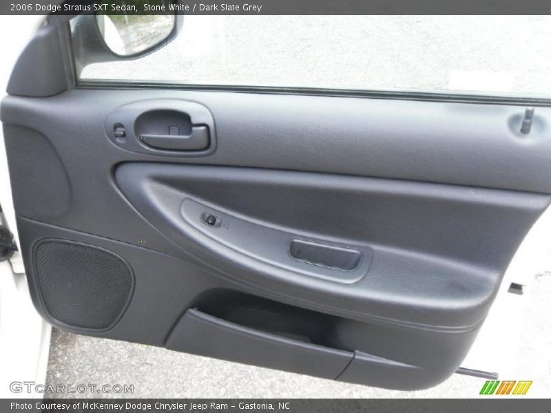 Stone White / Dark Slate Grey 2006 Dodge Stratus SXT Sedan