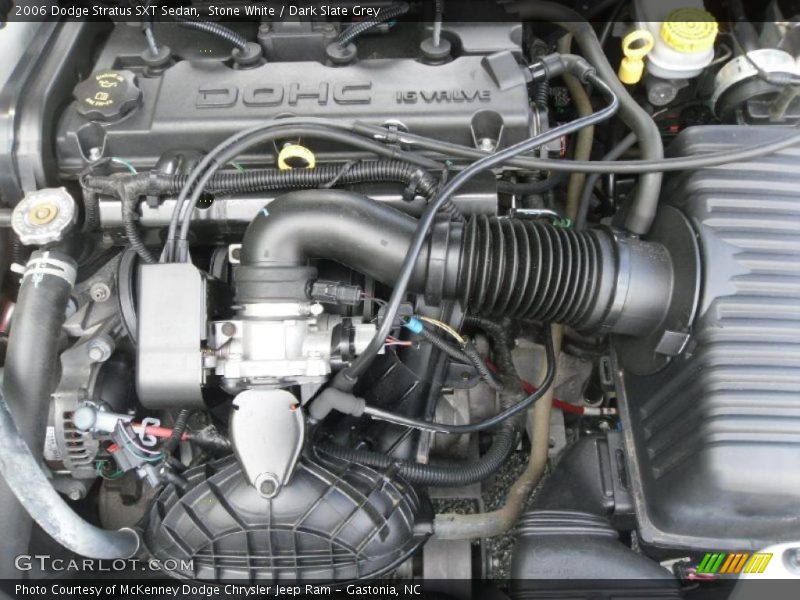 Stone White / Dark Slate Grey 2006 Dodge Stratus SXT Sedan