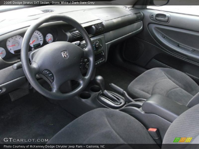 Stone White / Dark Slate Grey 2006 Dodge Stratus SXT Sedan