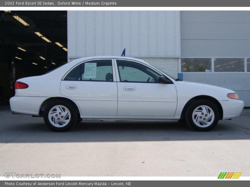 Oxford White / Medium Graphite 2002 Ford Escort SE Sedan