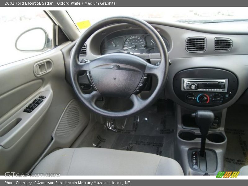 Oxford White / Medium Graphite 2002 Ford Escort SE Sedan